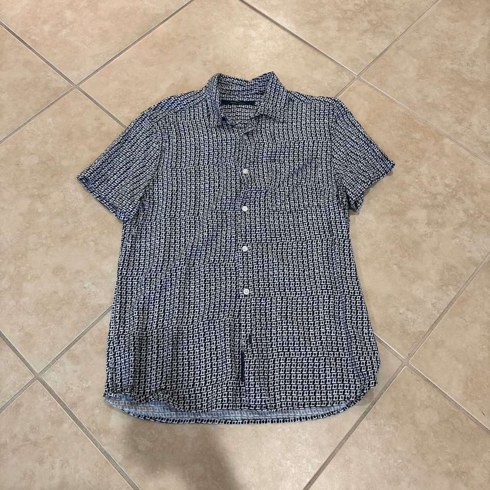 Perry Ellis Button Down Shirt